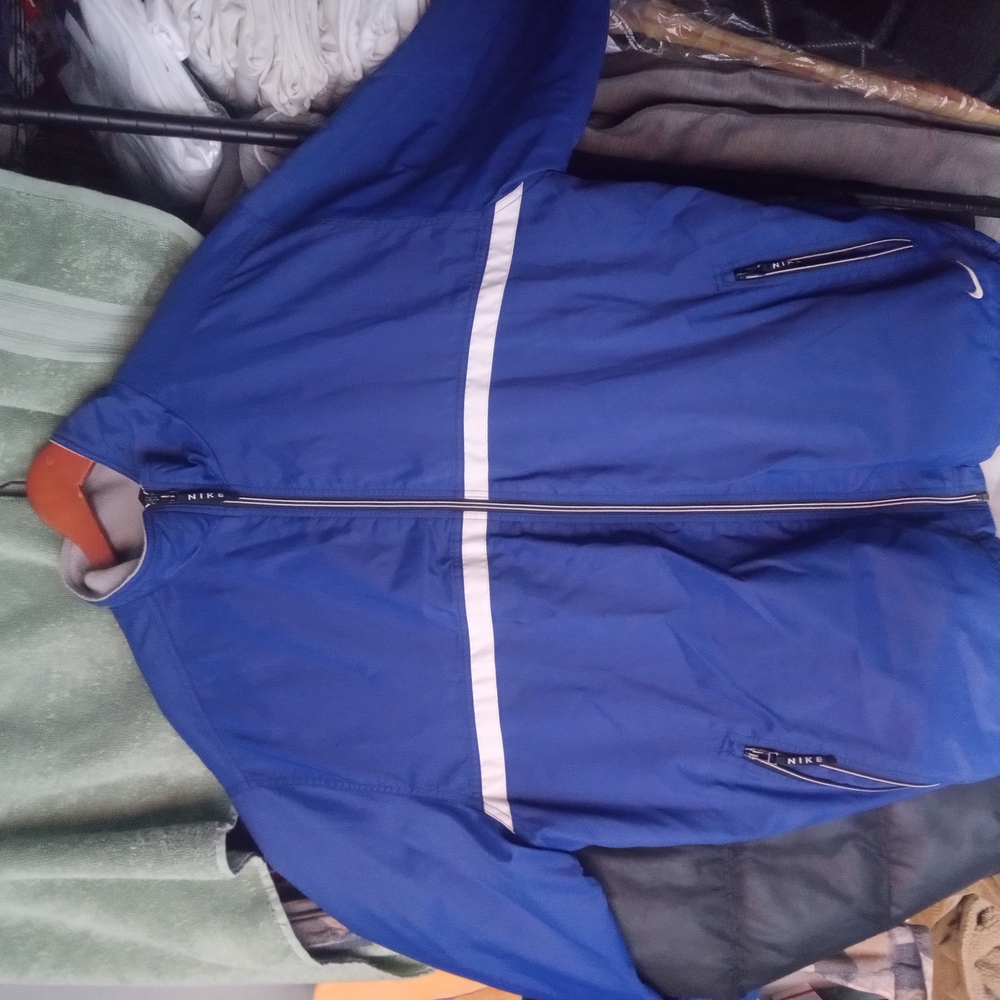 XL Nike Blue Performance Jacket with Athletic Cut